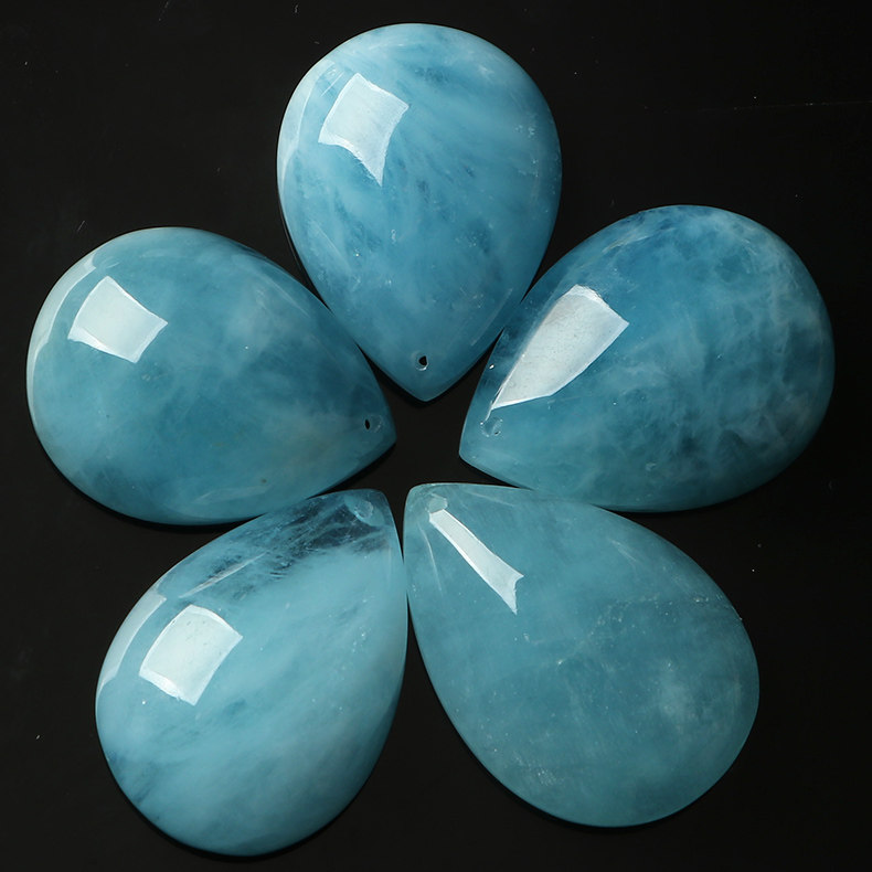 亲宝水晶天然水滴形海蓝宝吊坠 女款 冰透水润项坠绳 福利秒饰品