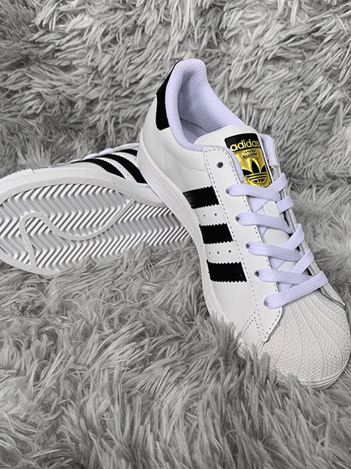 adidas金标贝壳头小白鞋板鞋