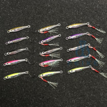 Micro-matter small iron horse mouth bait Fish-shaped metal bait 3cm3 3 grams of mouth-up white fish bionic hook jump bottom green slightly