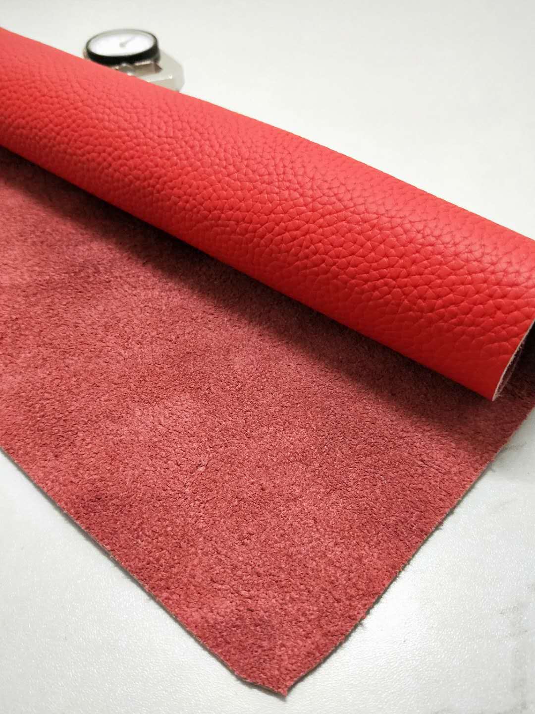 头层牛皮手工diy皮料真皮红色皮革布料酒红皮子整张真皮面料_双氙车灯