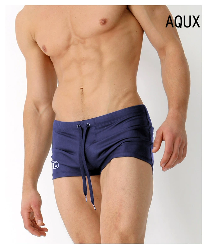 AQUX thương hiệu đồ bơi nam quần bơi boxer nhỏ thời trang quần đùi thể dục sexy bốn góc quần spa quần đi biển - Nam bơi đầm