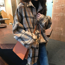 Lady plaid shirt New retro gas grinding long-sleeved shirt in autumn 2022 lazy loose jacket