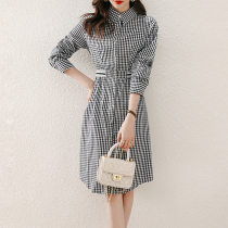 Spring dress 2021 New Korean light mature plaid dress female design sense niche waist thin temperament skirt