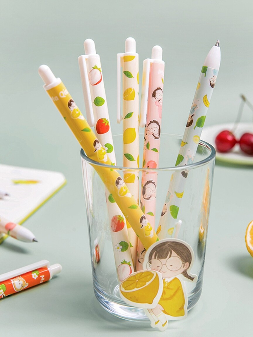 三年二班 麻球按动式中性笔