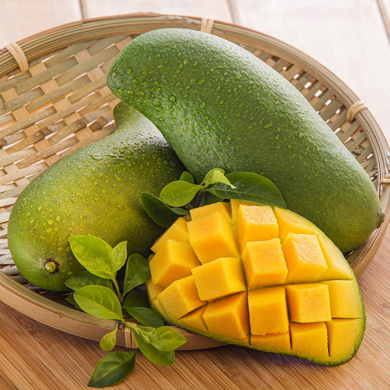 本站专享优惠劵满69元减30元 - 伊诗兰顿黄金眼膜贴 贵妇眼贴 抗皱紧