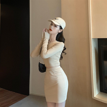 Slim long-sleeved top high waist hip skirt two-piece suit womens 2021 autumn new net red thin tide