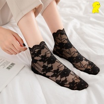 Korean lace socks Women lace socks shallow mouth summer Japanese women boat socks Summer thin breathable crystal socks