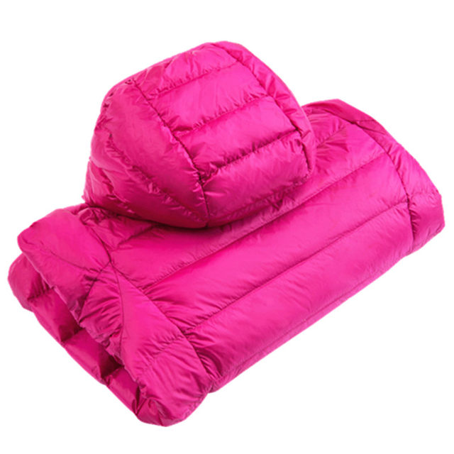 Lightweight down jacket women 2019 new autumn and winter hooded short paragraph casual fashion Korean large size thin section women's jacket Lightweight down jacket women 2019 new autumn and winter hooded short paragraph casual fashion Korean large size thin section women's jacket