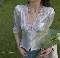 LDTJ high set shirt women 2021 summer new French retro slim Lacy thin lace elegant temperament top women