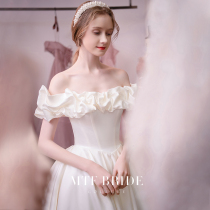 Manchen Fang (Miss Puff) satin main wedding dress 2021 New tailed bride advanced sense French shoulder