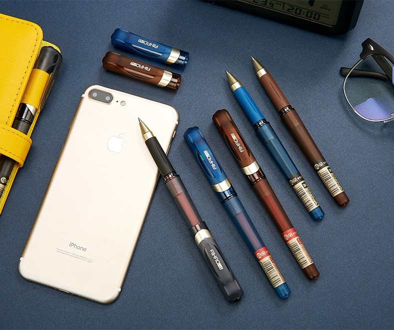 爱好中性笔学生文具0.35全针管0.5子弹头2支笔送100支笔芯超值量贩装