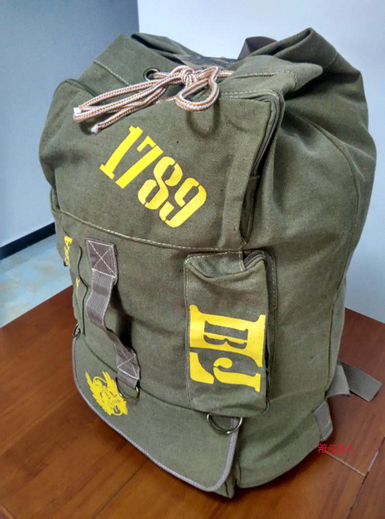 100l帆布登山包帐篷包桶包旅行旅游包行李包搬家双肩背军迷包包邮_女