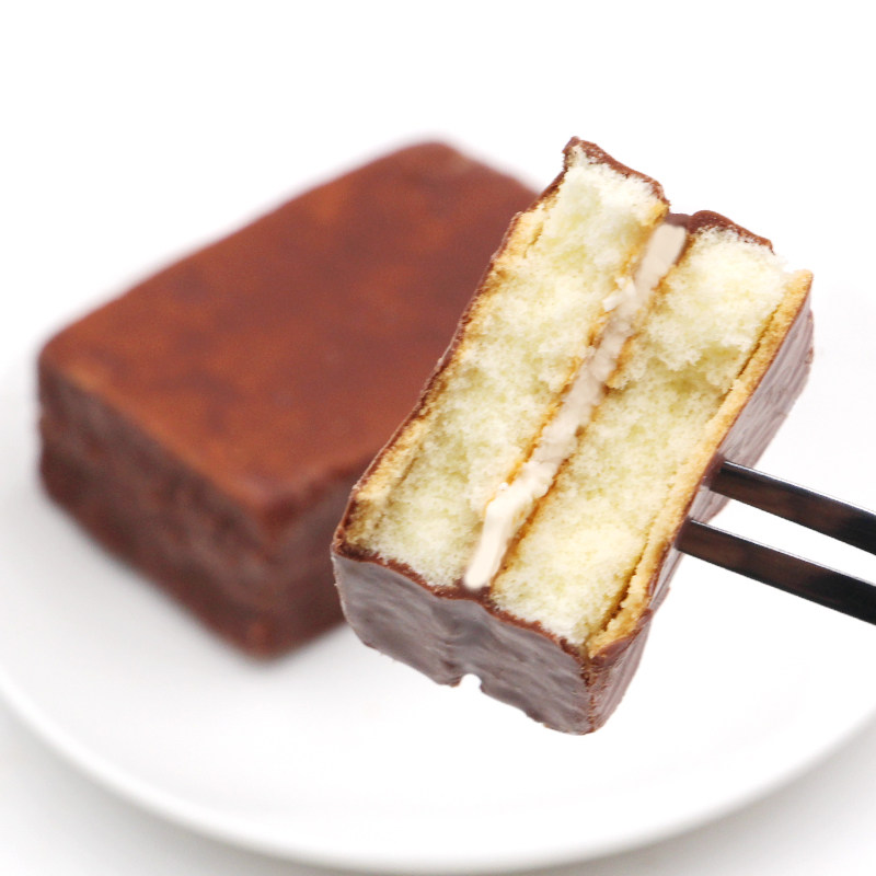 天猫真巧 巧克力涂层夹心蛋糕礼盒装