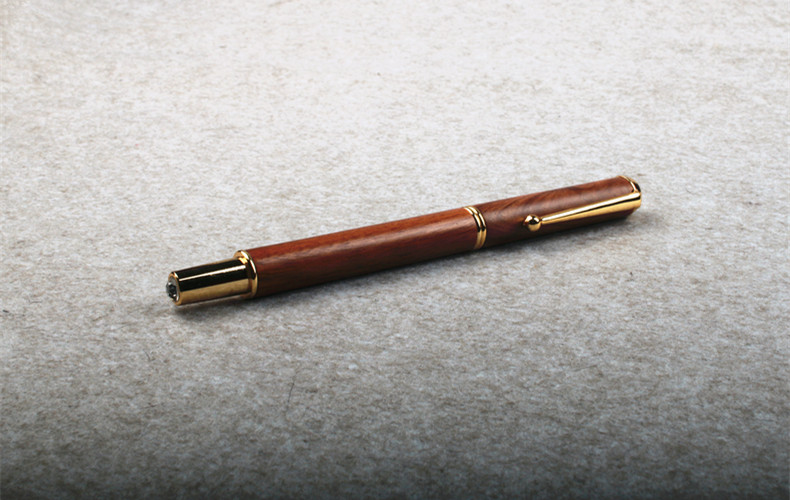 Шариковая ручка A wooden life Шариковая ручка A wooden life