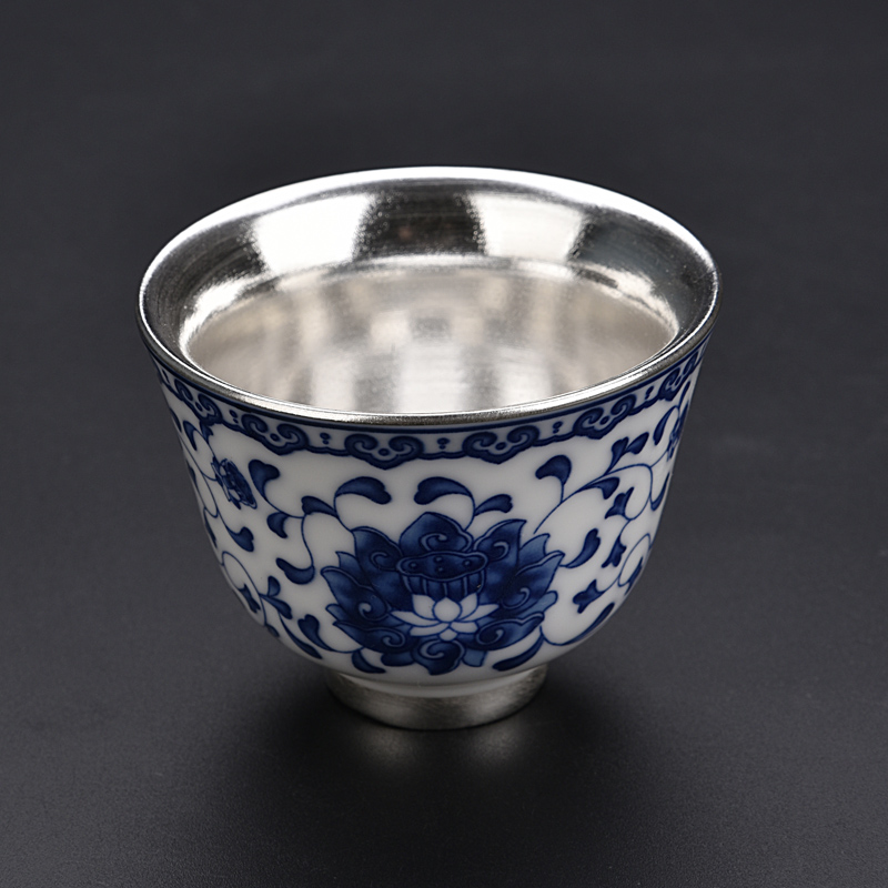 The ancient silver cup bowl sheng up dragon sea blue and white porcelain tea tea tasted silver gilding master cup single cup by hand