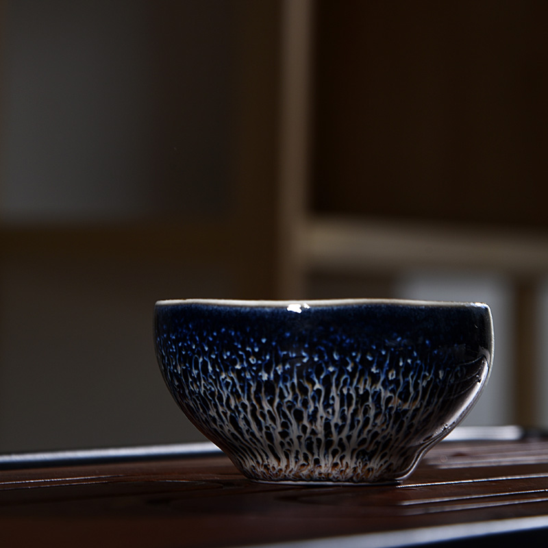 Ancient sheng up new name plum particles jinbei jun porcelain up with 24 k gold jinzhan bowl masters cup sample tea cup