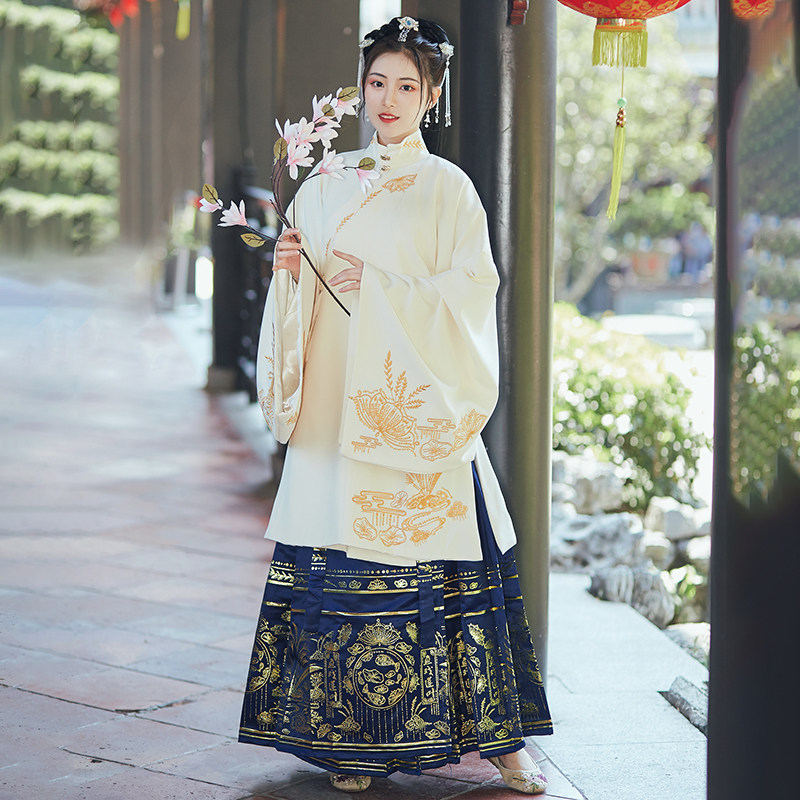 振强服饰【鱼戏莲叶】汉服女原创明制袄裙立领斜襟织金马面裙套装