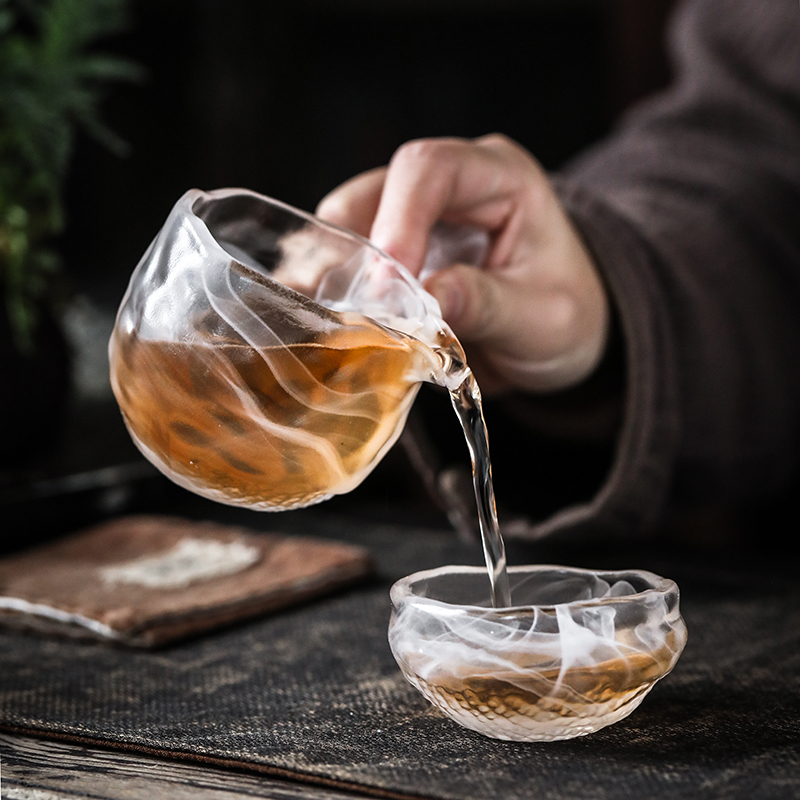 By the side of the fair manual coloured glaze glass cup upset points tea tea sea transparent kung fu tea accessories