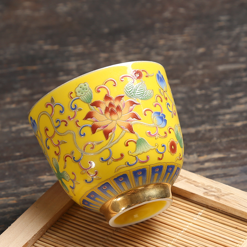 Jingdezhen colored enamel authentic checking ceramic tea set silver cup silver 999 kung fu bladder coppering. As silver sample tea cup