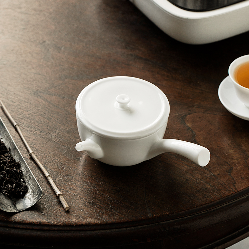 Sweet white ceramic side home suits for the teapot in use pot of jingdezhen porcelain teapot manually kung fu tea set