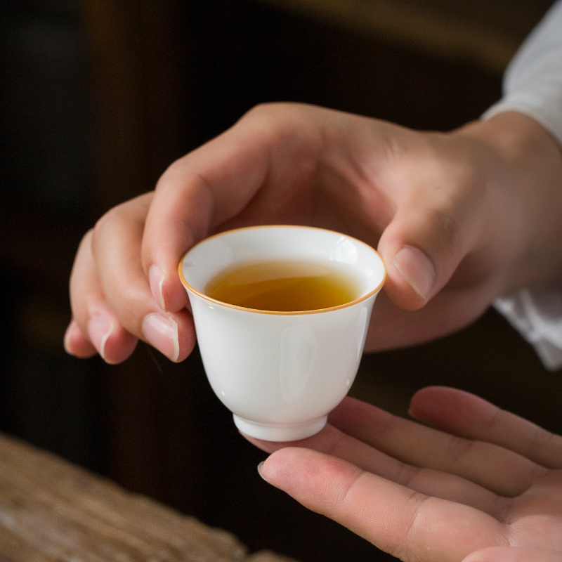 Jingdezhen tea custom lettering thin foetus cups little kung fu glaze of ceramic sample tea cup master cup custom