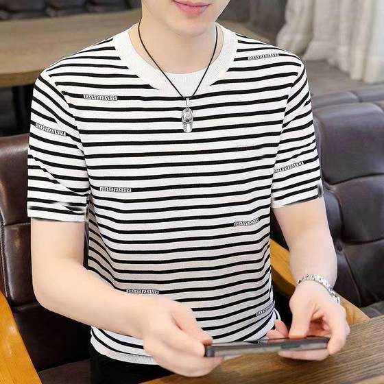 새로운 남자의 부드러운 얼음 감지 단축 얇은 여름 얇은 여름 트렌디 얇은 티셔츠 스 플라이 싱 스트립 2 피스 세트 새로운 남자의 부드러운 얼음 감지 단축 얇은 여름 얇은 여름 트렌디 얇은 티셔츠 스 플라이 싱 스트립 2 피스 세트