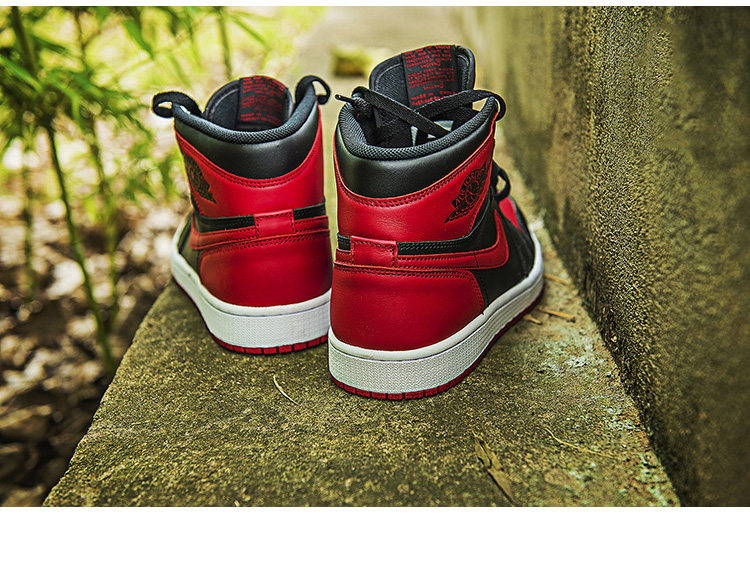 乔丹 第1代 黑红樱木花道retro hi og bred 男篮球鞋555088-023