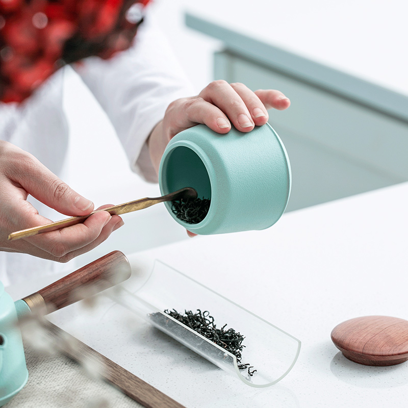 The Self - "appropriate content caddy fixings receives a Japanese contracted and I pure color jar ceramic small seal tea storage tanks