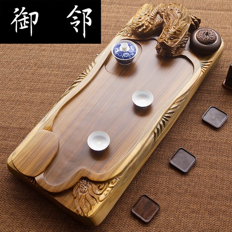 Green, sandal wood tea tray, the whole piece of solid wood home tea trumpet tea sea dragon carved its tea tray