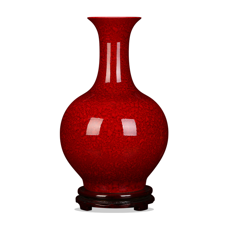 To ceramics splashing water droplets glaze ornamental vase