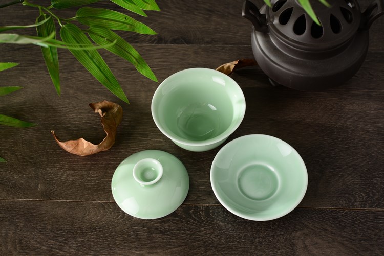 Back at tureen ceramic cups large single three white porcelain kung fu tea tea bowl violet arenaceous longquan celadon