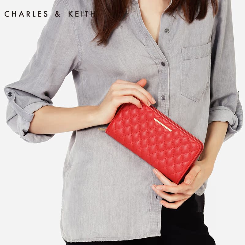 CHARLES&KEITH钱包女 CK2-10680059 菱格拉链长款皮夹产品展示图3