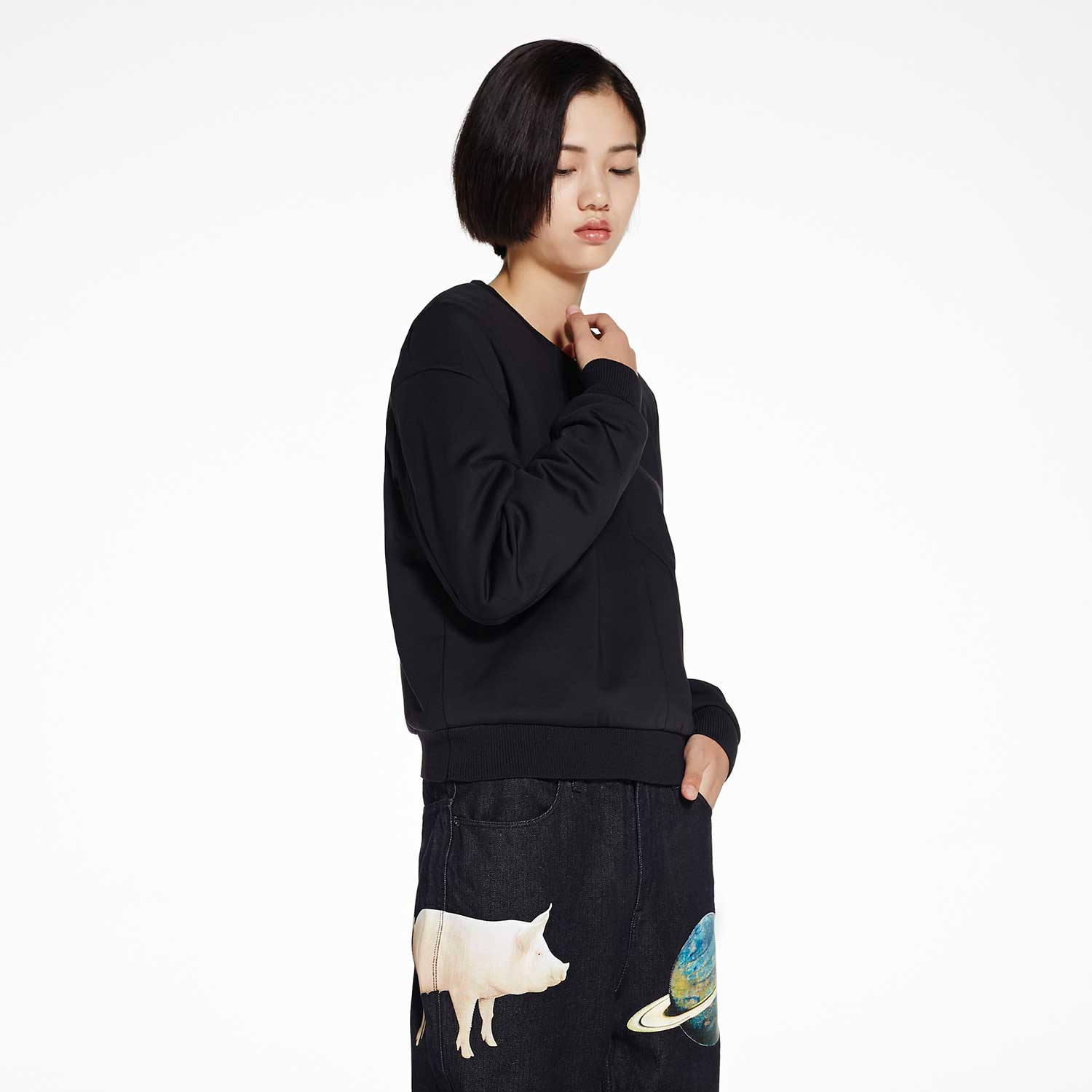 JNBY/江南布衣秋季新款时尚休闲女式长袖纯色短款棉衣5F990124产品展示图5