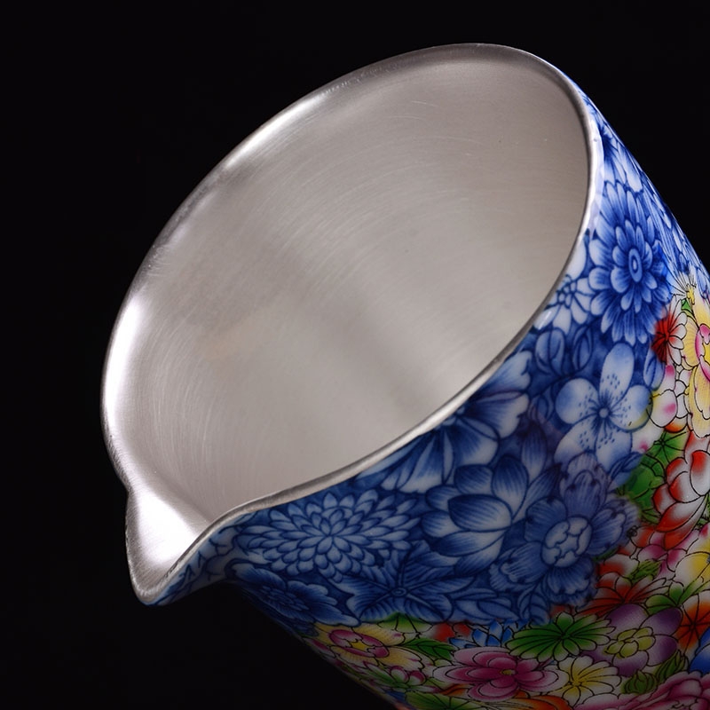 Jingdezhen silver colored enamel coppering. As large ceramic fair keller of tea sea silver and a cup of tea is kung fu tea accessories