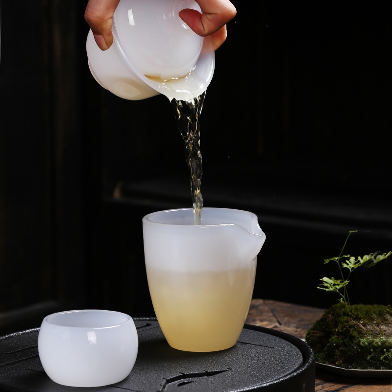 Jade porcelain cups white porcelain sample tea cup masters cup heat - resistant glass colored glaze single CPU kung fu tea set Japanese tea bowl