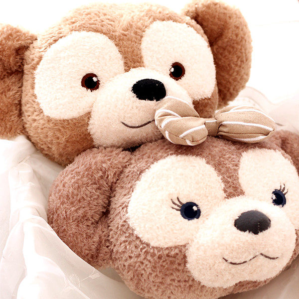 可爱达菲熊 duffy bear 雪莉玫 小抱枕 汽车头枕 单只售 0.35kg