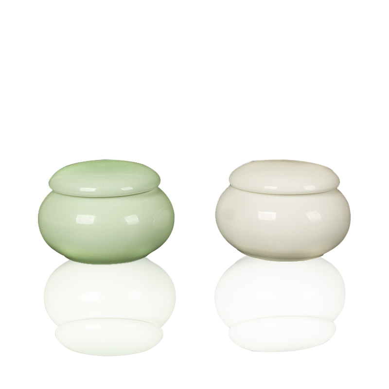 The new ceramic small grape with cover powder sealed storage jar paste little porcelain celadon receives The general