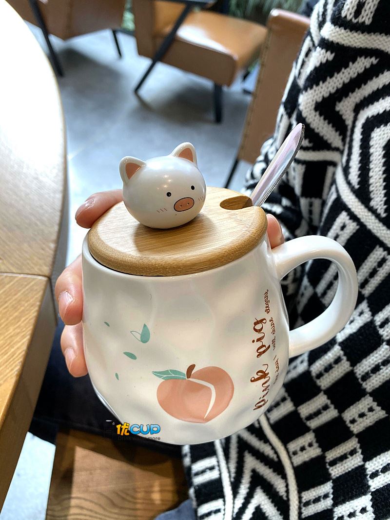 Creative mark cup with cover teaspoons of han edition couples ceramic cup milk cup water girl lovely pig heart of female students
