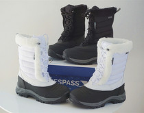 Outdoor waterproof non-slip large foot warm and warm cotton shoes gapped thickened short cylinder snowy boots hiking