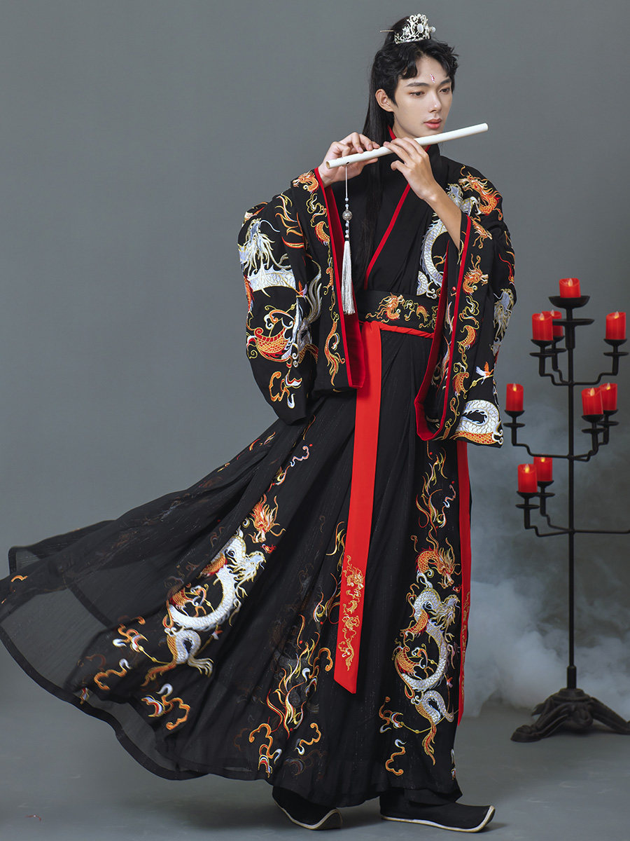 神都夜行录联名汉服男装,龙纹重工交领,谁穿谁是天选之子?