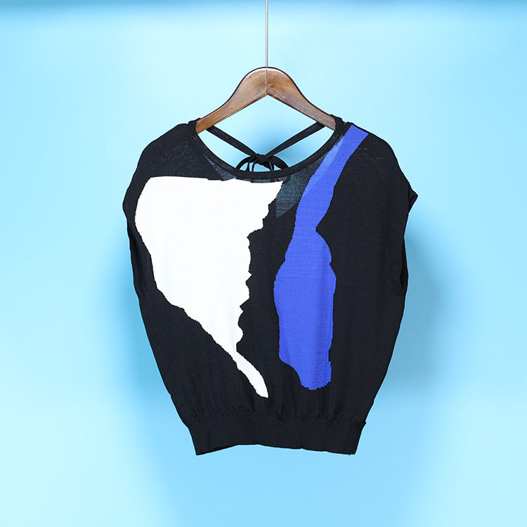 burberry的人頭標 璞X 2020夏裝新品 撞色拼接小露背無袖短款套頭針織衫2202剪標 burberry的t恤