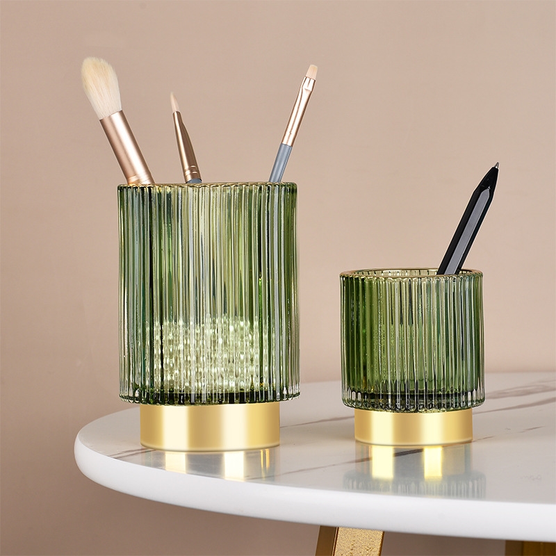 Light luxury gold edge round glass comb contains a barrel cosmetic box cosmetics brush brush cylinder canned cup vase