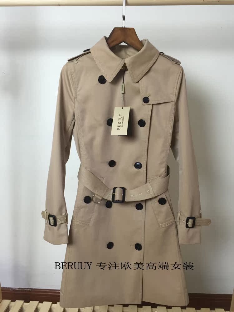 burberry經典風衣搭配 BERUUY超牛貨 高端精品獨傢英倫經典中長款女士風衣全棉修身外套 burberry經典款