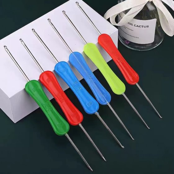 Susujie 's Home Hook 브랜드 크로 셰 뜨개질 핸드 뜨개질 도구 세트 색상 스테인레스 스틸 스웨터 후크 바늘 원사 볼 바늘 Susujie 's Home Hook 브랜드 크로 셰 뜨개질 핸드 뜨개질 도구 세트 색상 스테인레스 스틸 스웨터 후크 바늘 원사 볼 바늘