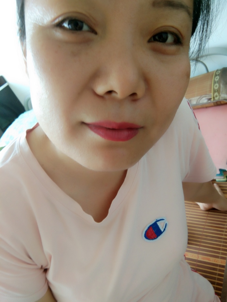 HOF牌子口红 非常的好上色 好上妆效果特别棒_in榜 HOF牌子口红 非常的好上色 好上妆效果特别棒