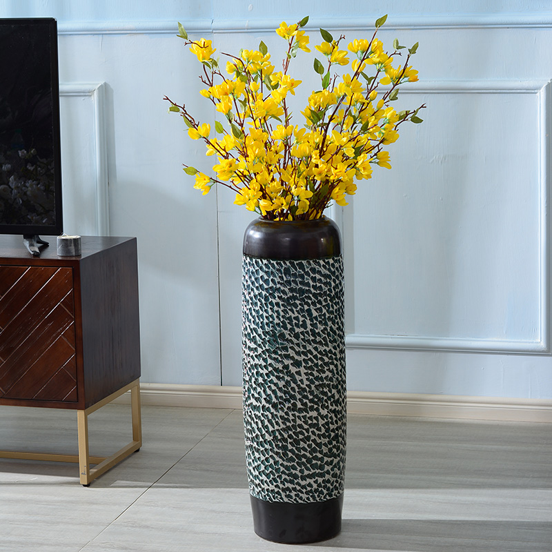 Jingdezhen ceramics new Chinese vase furnishing articles dried flower arranging flowers sitting room European - style circular desk ground bottle