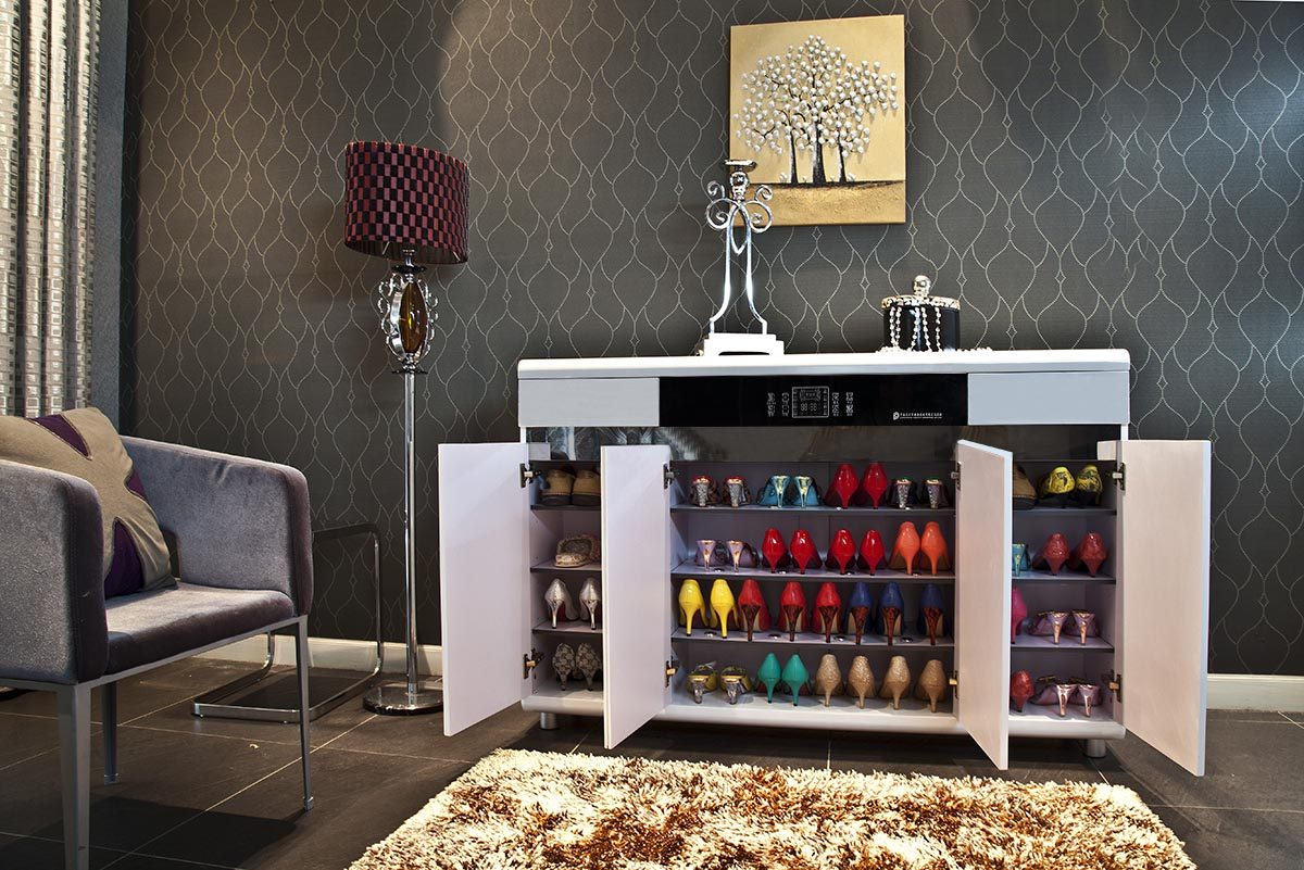 新款智能鞋柜电子鞋柜除臭杀菌消毒烘干抽湿钢琴烤漆擦鞋现代白色