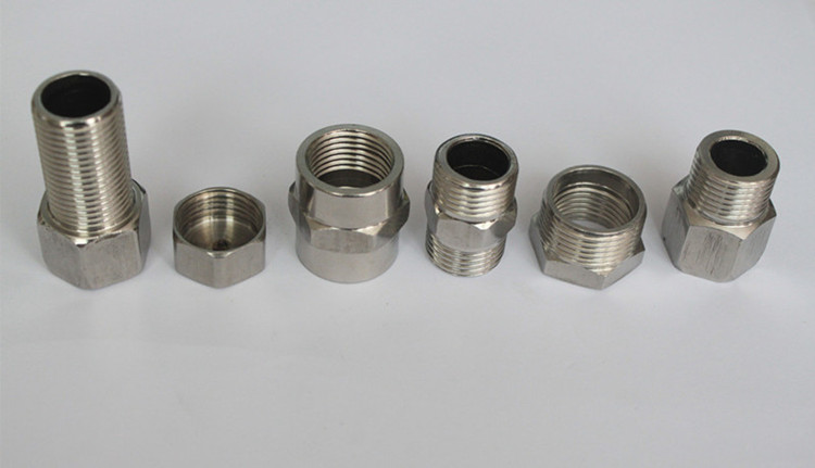 4分304不锈钢接头 直通 三通 弯头 内牙接头 内外牙接头 水暖配件