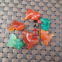 Natural colorful Agate small golden fish pendant pendant Jinyu Mantang jade pendant Mobile phone bracelet pendant DIY accessories
