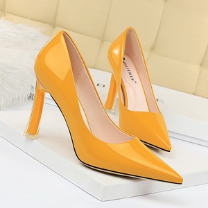 7716-1 han edition fashion show thin delicate high-heeled shoes with ultra-high with transparent paint light mouth point